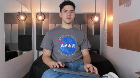 Liam online show from March 2026 01:06:01 PM