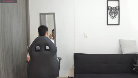 lian_eathan online show from October 2025 07:14:02 PM