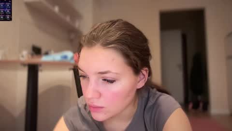 Snapshot of liana_8 chatting on February 2026 01:53:02 PM liana_8 online show from February 2026 01:53:02 PM