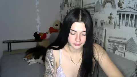 liana_diva online show from December 2024 01:51:02 AM