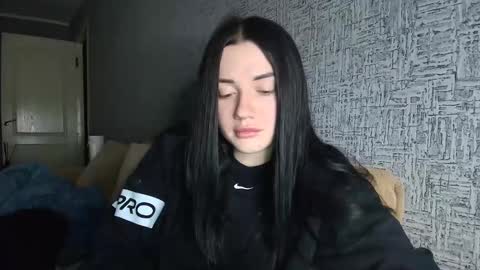 liana_diva online show from January 2026 04:23:02 PM