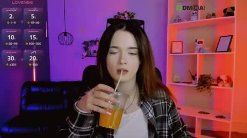 Little Liana  online show from April 2026 07:17:02 PM