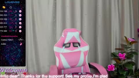 lianawow_ online show from May 2026 03:26:01 AM