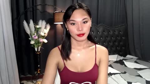Snapshot of liane_mei chatting on February 2025 11:16:01 PM Liane online show from February 2025 11:16:01 PM