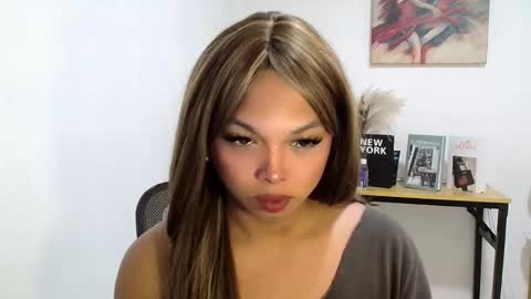 Snapshot of lianna_fox69 chatting on May 2026 08:28:02 PM CALL ME LIANNA online show from May 2026 08:28:02 PM