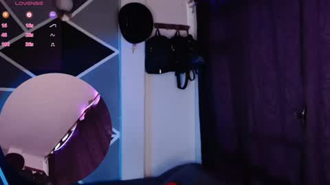 Lianna Lee online show from July 2026 08:35:02 PM