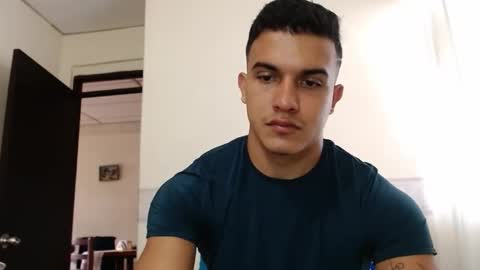 Liamstonne online show from April 2026 03:02:02 PM