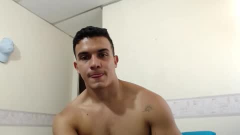 Liamstonne online show from April 2026 03:18:02 PM