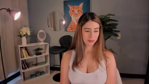 Snapshot of liapearce chatting on February 2026 01:16:01 PM Lia online show from February 2026 01:16:01 PM