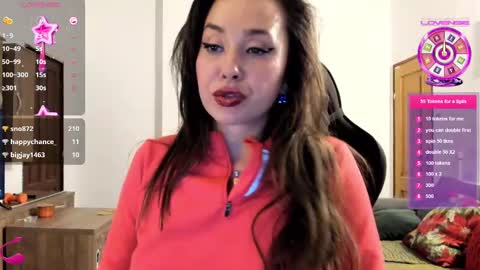 LiaQuinn online show from February 2025 05:42:02 PM