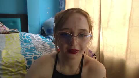 Lia Roberts online show from January 2025 04:08:01 PM