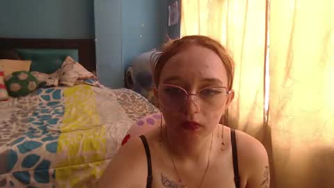 Lia Roberts online show from February 2025 06:15:02 PM