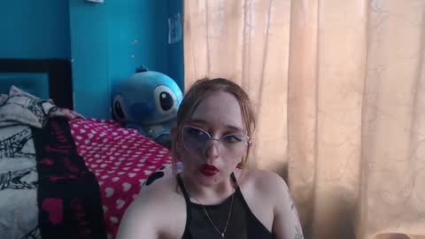 Lia Roberts online show from February 2025 06:44:01 PM