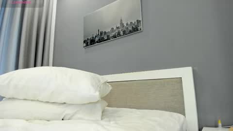 Lia online show from September 2025 04:05:02 AM