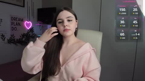 Lia online show from September 2025 02:44:02 PM