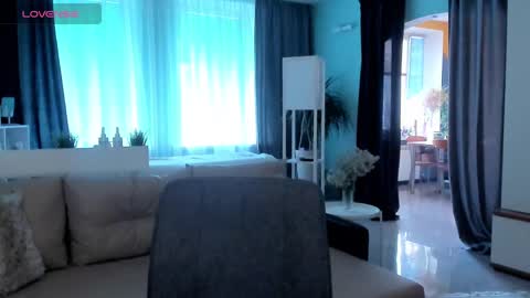 Snapshot of libby_nora chatting on February 2025 09:05:01 AM Libby online show from February 2025 09:05:01 AM