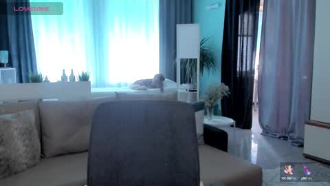 Snapshot of libby_nora chatting on February 2025 08:06:01 AM Libby online show from February 2025 08:06:01 AM