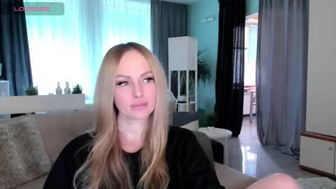 Snapshot of libby_nora chatting on March 2025 07:27:02 AM Libby online show from March 2025 07:27:02 AM