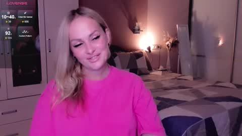 Snapshot of libby_nora chatting on October 2025 04:27:02 PM Libby online show from October 2025 04:27:02 PM