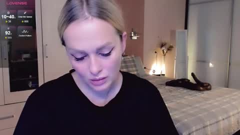 Snapshot of libby_nora chatting on November 2025 09:31:01 AM Libby online show from November 2025 09:31:01 AM