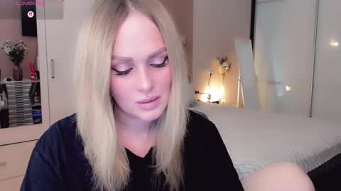 Snapshot of libby_nora chatting on February 2026 10:33:01 AM Libby online show from February 2026 10:33:01 AM