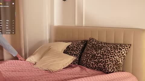 Snapshot of libbyshepard chatting on February 2026 11:16:02 PM Elena online show from February 2026 11:16:02 PM