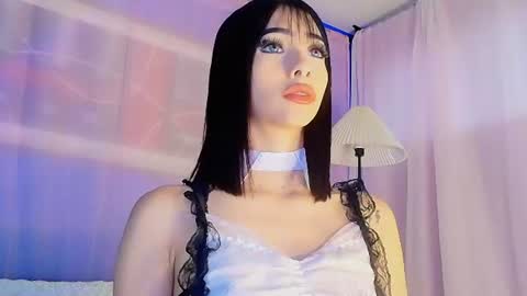 Valentina Hall online show from August 2026 11:45:01 AM