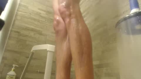 lickurlipz1 online show from December 2024 01:05:01 AM