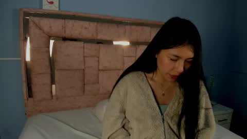 licky_lov online show from October 2025 03:37:01 AM