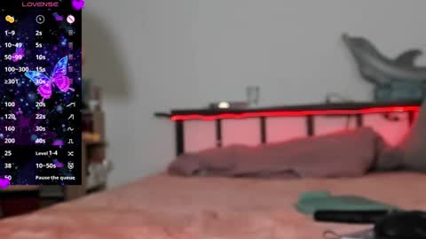 Sophie online show from February 2025 02:20:01 PM