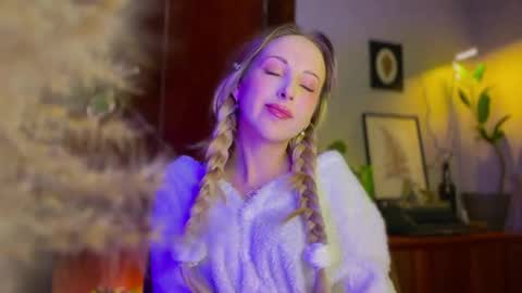 its my birthday today so im offline  but id be so happy if you felt like sending me a birthday love while im away  online show from February 2026 05:08:01 PM