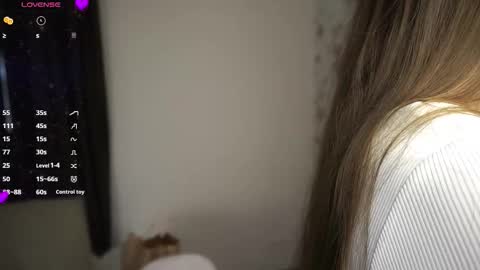 Georgina online show from October 2025 06:11:02 AM