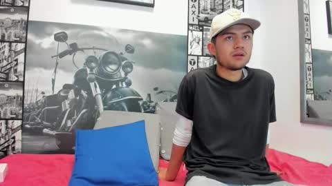 light_haze475096 online show from November 2025 04:18:01 PM