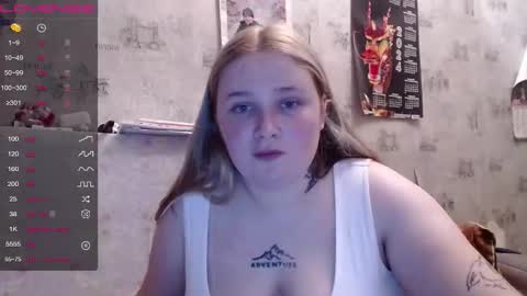 light_lunaa online show from October 2025 02:10:01 PM