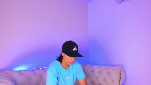 Snapshot of liiam_smith_ chatting on January 2025 11:36:02 AM liiam_smith_ online show from January 2025 11:36:02 AM