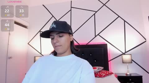 Snapshot of liiam_smith_ chatting on February 2025 11:45:02 AM liiam_smith_ online show from February 2025 11:45:02 AM