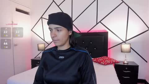 Snapshot of liiam_smith_ chatting on February 2025 12:06:01 PM liiam_smith_ online show from February 2025 12:06:01 PM