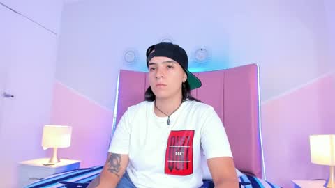 Snapshot of liiam_smith_ chatting on September 2025 01:05:01 PM liiam_smith_ online show from September 2025 01:05:01 PM