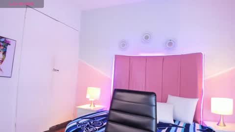 Snapshot of liiam_smith_ chatting on October 2025 12:50:01 PM liiam_smith_ online show from October 2025 12:50:01 PM