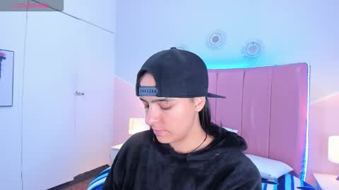 Snapshot of liiam_smith_ chatting on October 2025 12:27:01 PM liiam_smith_ online show from October 2025 12:27:01 PM