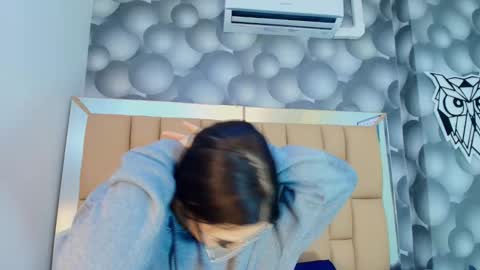 Snapshot of liil_miia chatting on February 2026 07:01:02 PM Miia online show from February 2026 07:01:02 PM