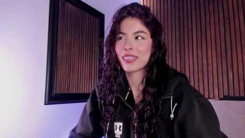 liily_murphy online show from October 2025 06:03:01 AM