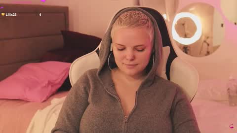 likaaberry online show from January 2026 12:32:02 PM