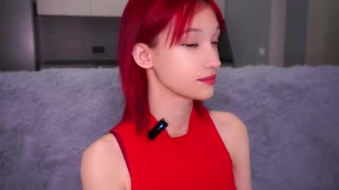 Emi online show from September 2025 02:31:02 PM