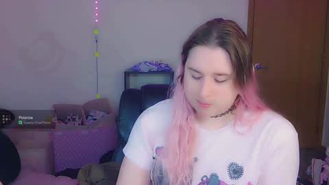 Lil Alison Heart online show from December 2024 02:11:01 PM