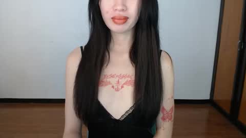 lil_arcii online show from April 2026 05:57:01 PM