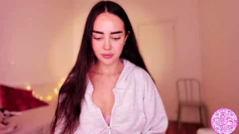 Gabriela online show from March 2025 08:13:01 AM