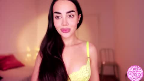 Gabriela online show from March 2025 04:30:02 AM