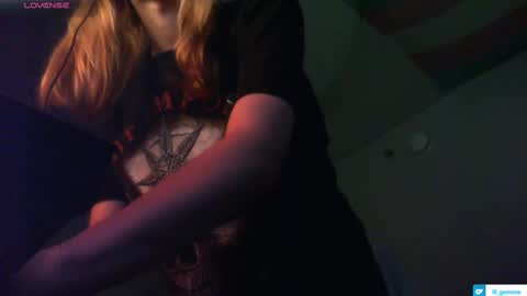 lil gemmie online show from September 2025 12:12:02 AM