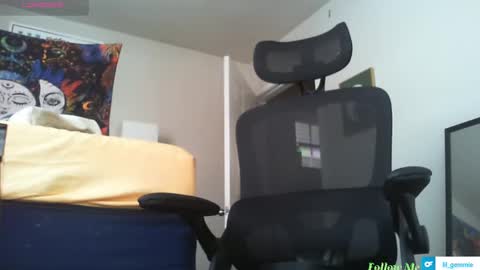 lil gemmie online show from October 2025 03:08:02 PM